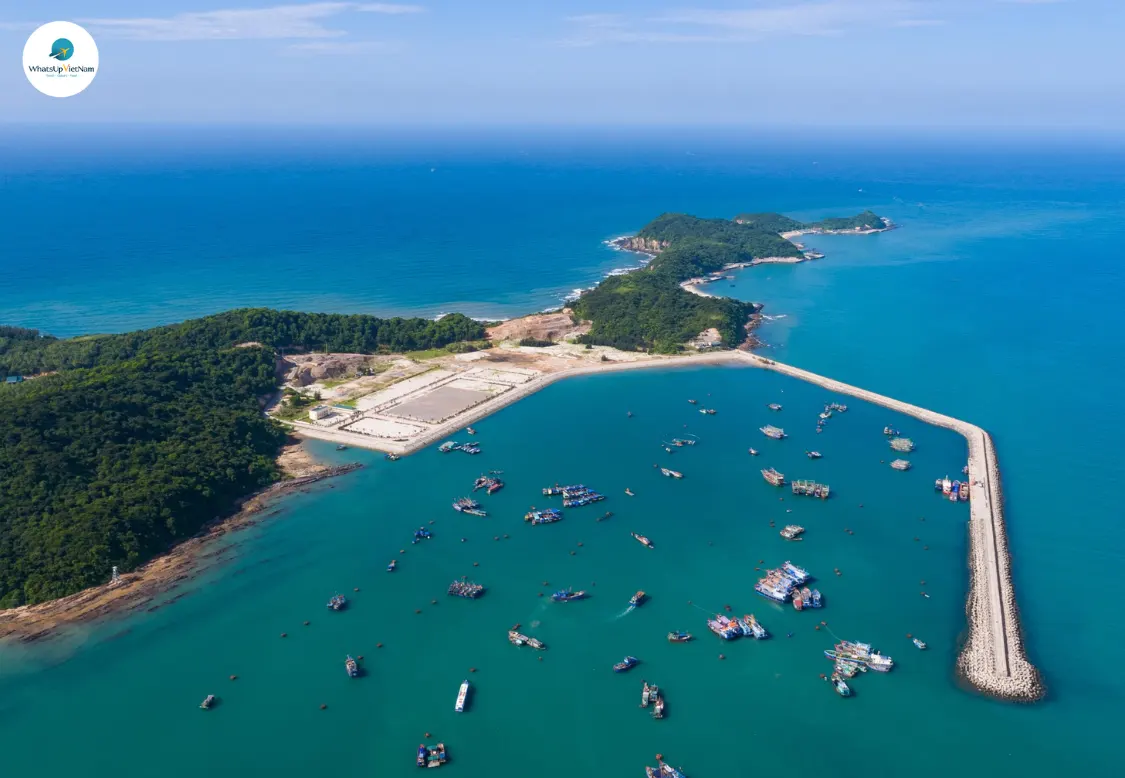 Co To Island is considered as one of the most beautiful islands in the Northern Gulf WhatsupVietnam